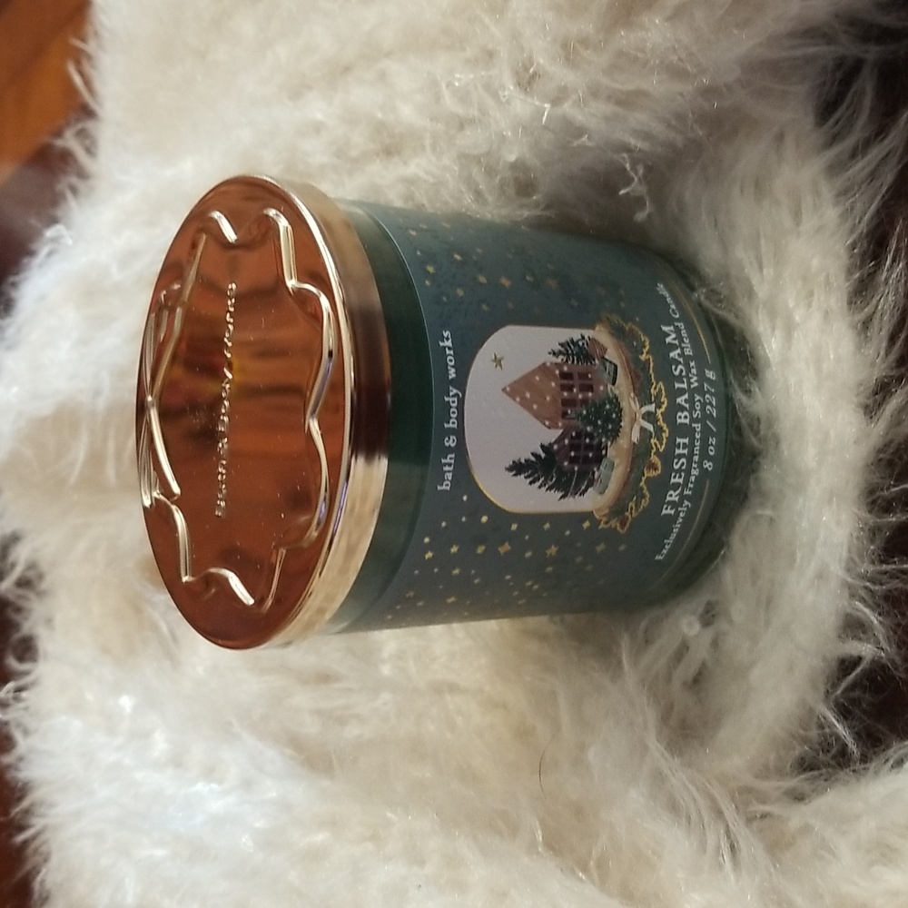 NWT Bath & Body Works Fresh Balsam Candke